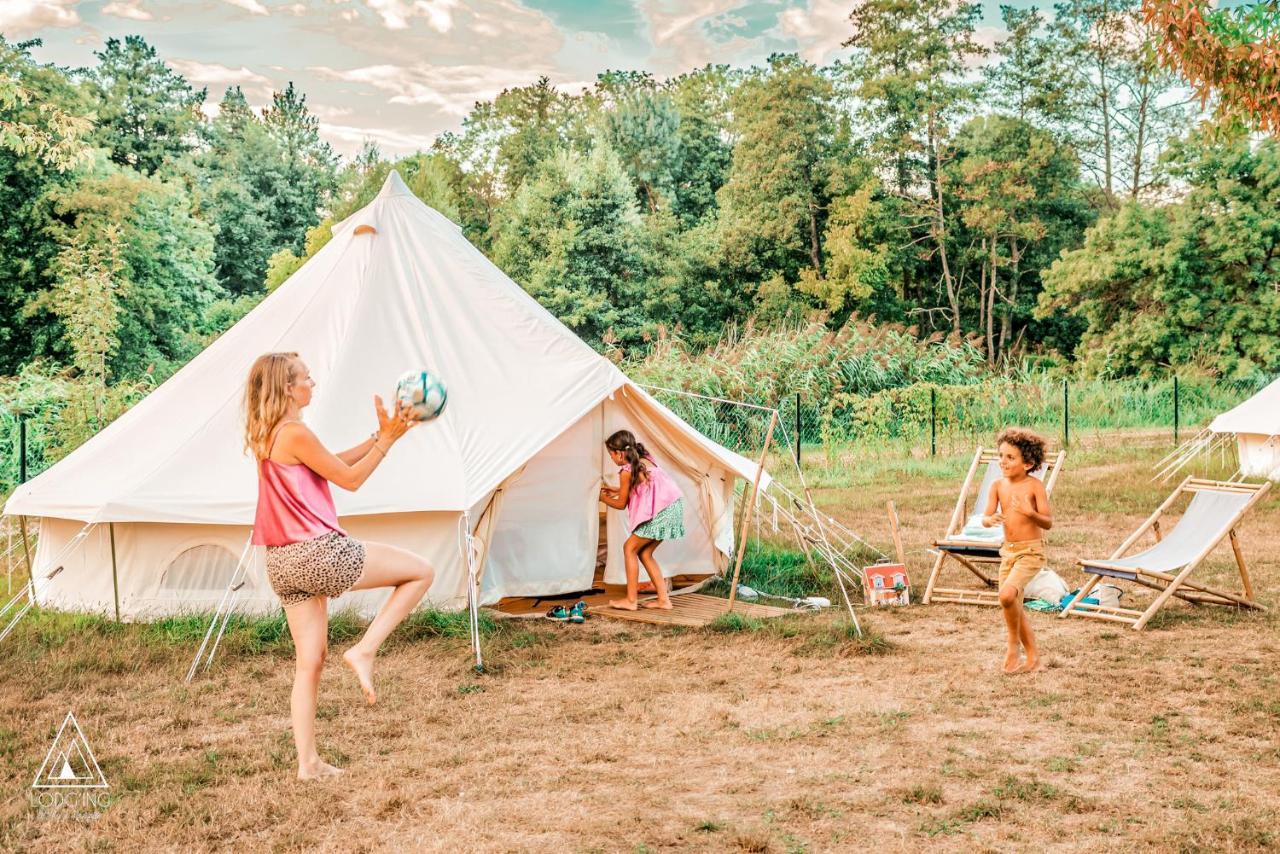 Lodg'Ing Nature Camp Chateaux De La Loire 塞莱特 外观 照片