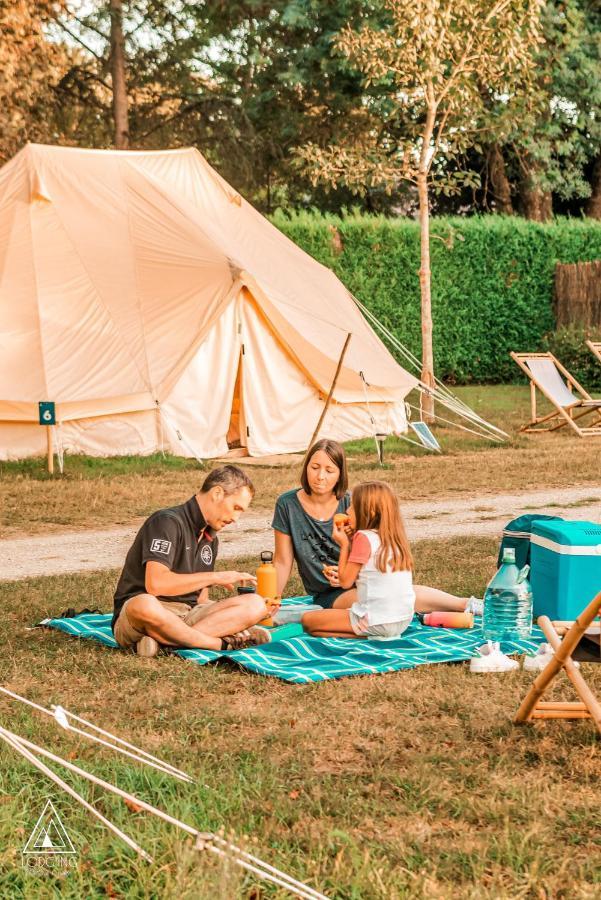 Lodg'Ing Nature Camp Chateaux De La Loire 塞莱特 外观 照片